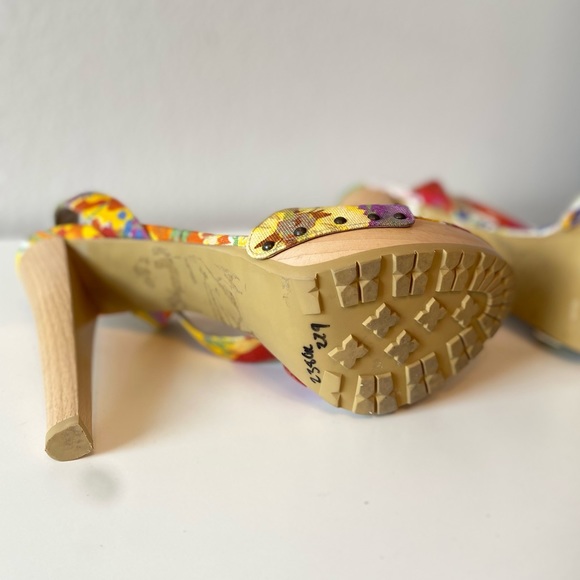 STELLA MCCARTNEY Floral Canvas & Wooden Platform Heels Sandals SZ 40 - Picture 11 of 11